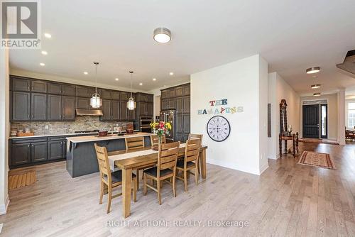 3286 CHARLES BIGGAR DRIVE , Oakville, Ontario L6M 1N3 5
