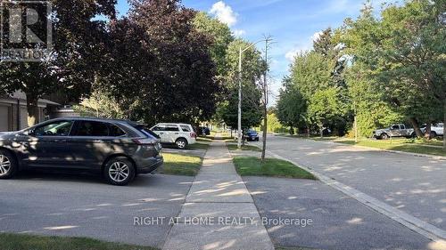584 Forestwood Crescent, Burlington, ON 
