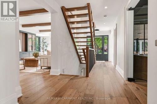 727 King Road, Burlington, ON 