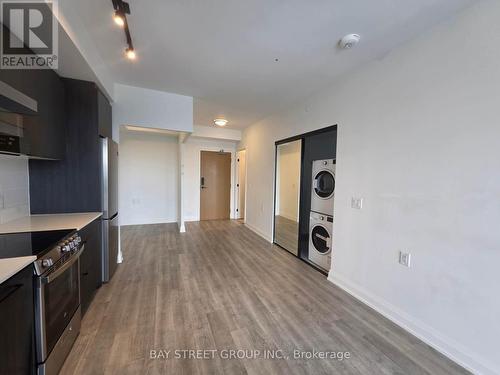 801 - 2369 DANFORTH AVENUE , Toronto, Ontario M4C 0B1 3
