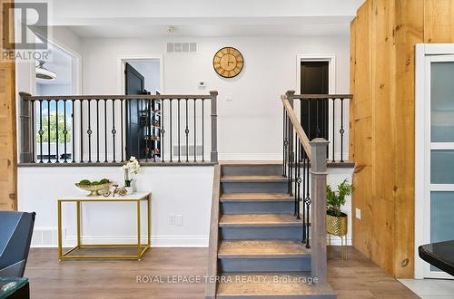 1571 Lewisham Drive, Mississauga, ON 