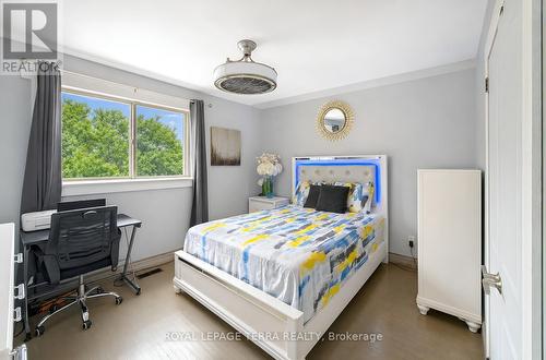1571 Lewisham Drive, Mississauga, ON 