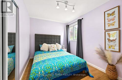 1571 Lewisham Drive, Mississauga, ON 