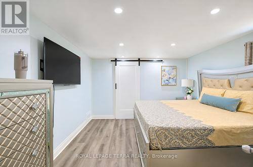 1571 Lewisham Drive, Mississauga, ON 