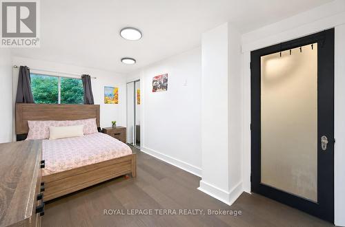 1571 Lewisham Drive, Mississauga, ON 