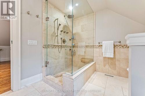 2209 Pineneedle Row, Mississauga, ON 