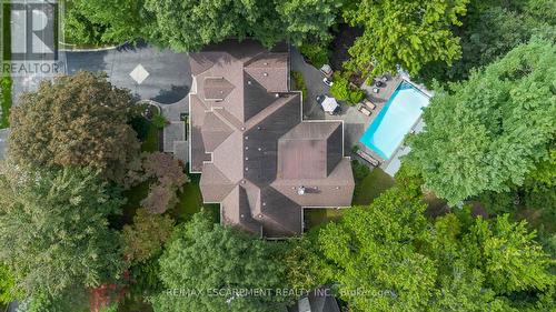 2209 Pineneedle Row, Mississauga, ON 