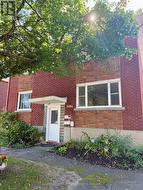 1 - 2484 CARLSEN AVENUE Ottawa, ON K1V 8G3