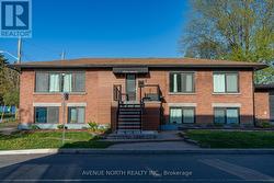 4 - 199 STE ANNE STREET Ottawa, ON K1L 7B8