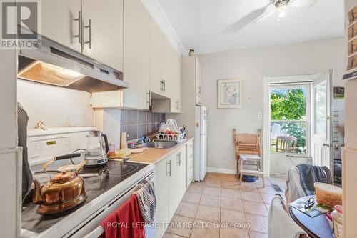 32 Melrose Avenue, Ottawa, ON 