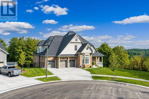 8 J B ROBSON COURT  Halton Hills, ON L7G 0P3