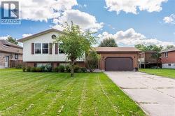 69 NAPIER Street Mitchell, ON N0K 1N0