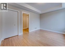 Bedroom 1 - 