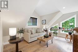 upper floor office/den - 