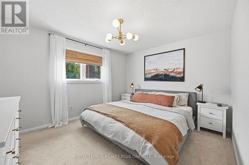 4080 Donnic Drive, Burlington, ON 