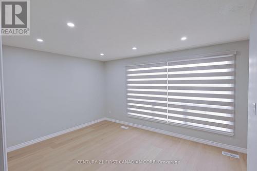 UPPER - 268 BURLINGTON CRESCENT , London South (South J), Ontario N5Z 3G5 4