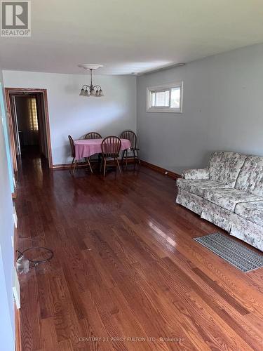 MAIN - 41 PACHINO BOULEVARD , Toronto, Ontario M1R 4J6 2