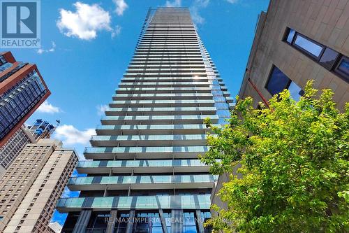 3208 - 1080 BAY STREET , Toronto, Ontario M5S 0A5 3