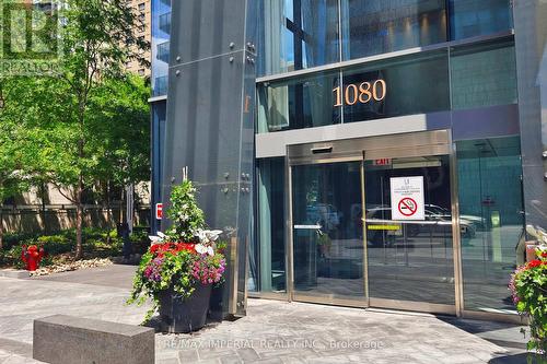 3208 - 1080 BAY STREET , Toronto, Ontario M5S 0A5 5