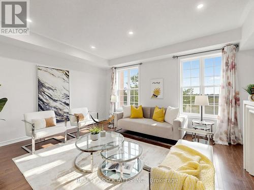 11 TATRA LANE  Markham, ON L6C 0P3