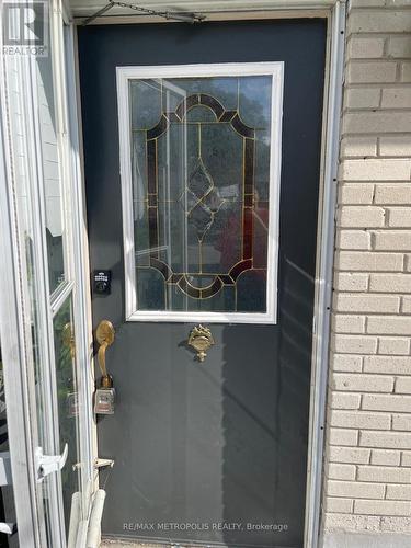 UPPER - 99 OVERTURE ROAD , Toronto, Ontario M1E 2W3 4