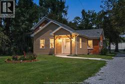 458 COUNTY RD 34 West Kingsville, ON N8M 2X5