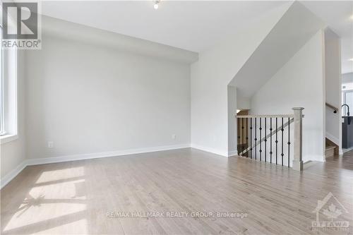 3061 TRAVERTINE WAY , Ottawa, Ontario K2J 6W6 5