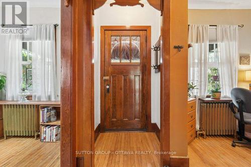 23 Pinehurst Avenue, Ottawa, ON 