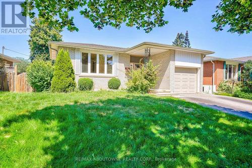 UPPER - 4395 LONGMOOR DRIVE , Burlington, Ontario L7L 1X8 3