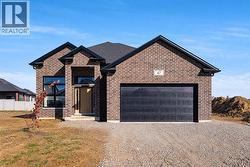47 Bloomington WAY Chatham, ON N7L 0H2