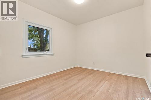 216 25Th Street W, Saskatoon, SK 