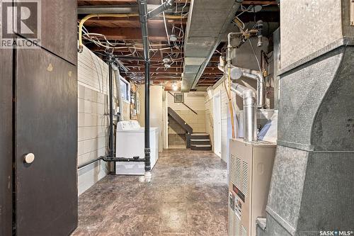 216 25Th Street W, Saskatoon, SK 