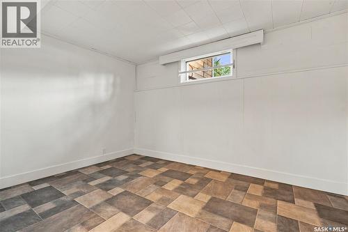 216 25Th Street W, Saskatoon, SK 