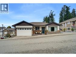 2850 7th Avenue NE Unit# 8 Salmon Arm, BC V1E 0B7
