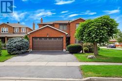 279 HICKORY CIRCLE Oakville, ON L6H 4V3