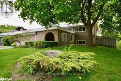 64 MARSHALL STREET Barrie, ON L4N 3S8