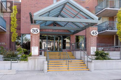 709 - 35 HOLLAND AVENUE  Ottawa, ON K1Y 4S2