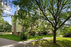 113 - 1587 GOTH AVENUE Ottawa, ON K1T 1E3