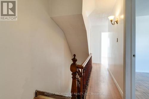 23 Oak Avenue, Hamilton, ON 