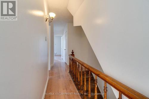 23 Oak Avenue, Hamilton, ON 
