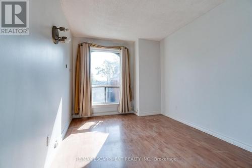 23 Oak Avenue, Hamilton, ON 