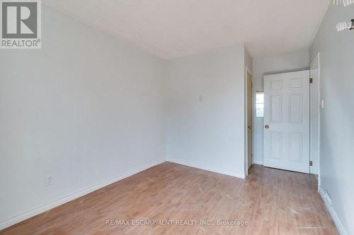 23 Oak Avenue, Hamilton, ON 