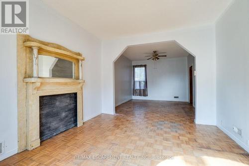 23 Oak Avenue, Hamilton, ON 