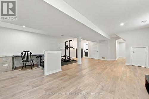 96 Springvalley Crescent, Hamilton, ON 