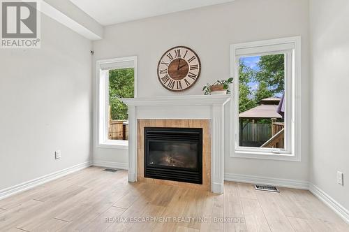 96 Springvalley Crescent, Hamilton, ON 