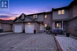 73 HEWITT LANE Guelph, ON N1K 1V7