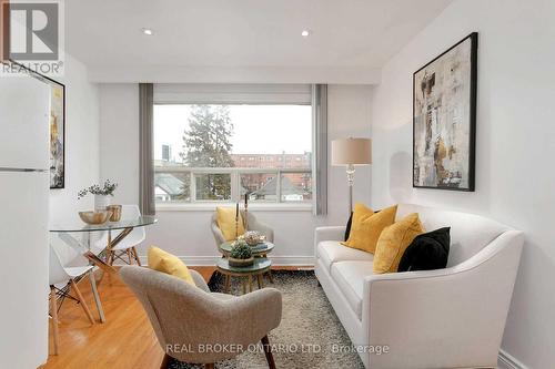 UPPER - 57 LANARK AVENUE , Toronto, Ontario M6C 2B5 3