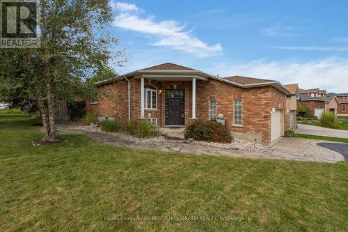 2 BROWN WOOD DRIVE  Barrie, ON L4M 6N4