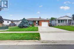 35 LEGER AVENUE St. Thomas, ON N5R 5N4