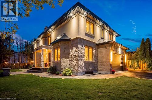 408 SEABOURNE Drive  Oakville, ON L6L 4G1